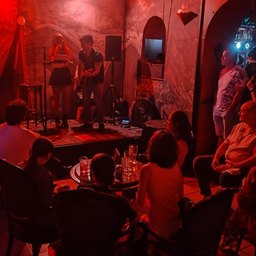 Clase de salsa y bachata · La Iguana (Alicante)